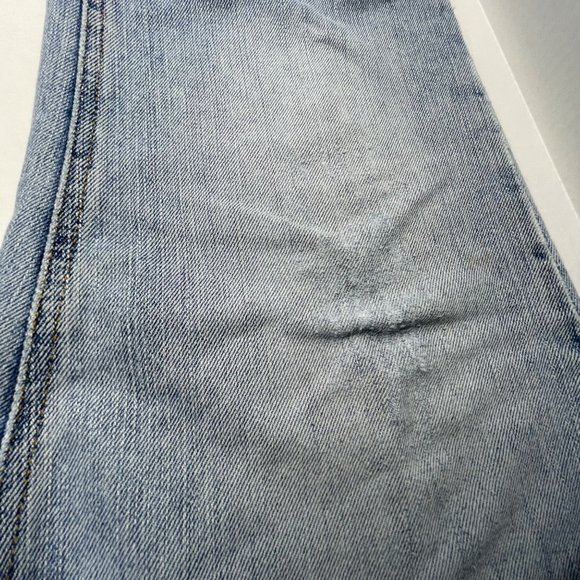Tommy Hilfiger Hipster women's size 16 light wash distressed straight jeans - Picture 5 of 12